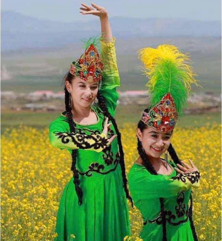 中央アジアならではの東洋と西洋の歴史の波を受け続けてきたタタール族(何さん特別編)